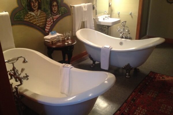 15 Home Upgrades That Are a Complete Waste of Money in Today’s Market