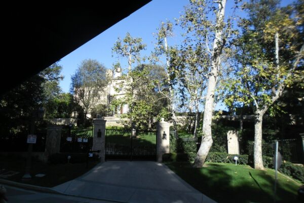 15 Outrageous Celebrity Homes That Were Money Pits