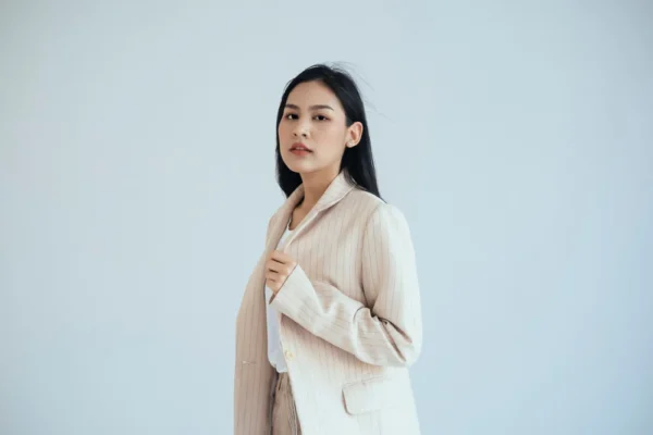 Classy Ways To Look Rich When You’re Living Paycheck To Paycheck