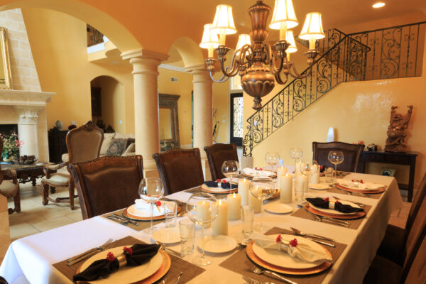 formal dining room in house